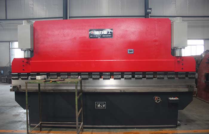 WC67Y-35T/2000液壓數(shù)控折彎?rùn)C(jī),35噸2米液壓折彎?rùn)C(jī)