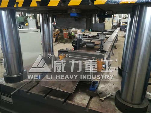 錨索托盤(pán)成型液壓機(jī)