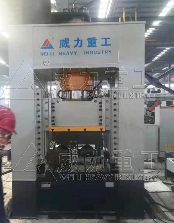 汽車萬向節(jié)軸承座液壓機(jī)